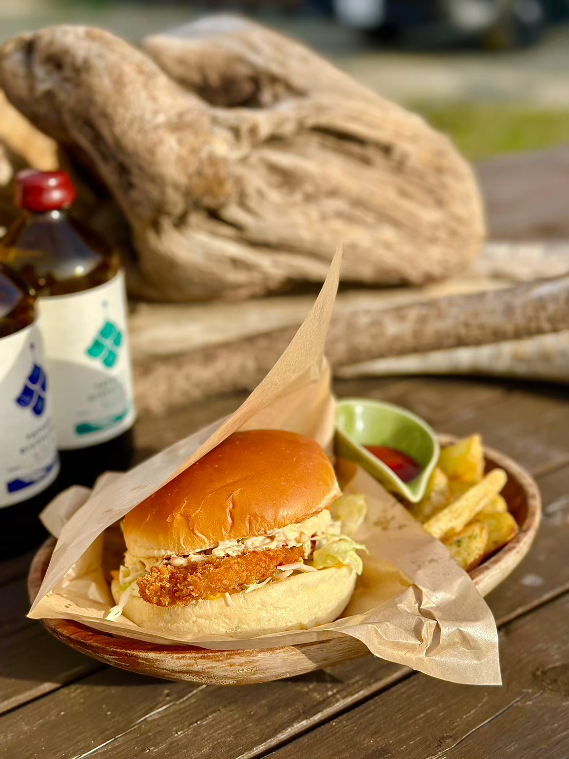 フィッシュバーガー（ポテト付/単品）