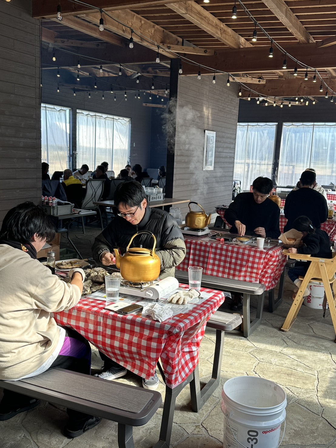 牡蠣小屋の風景